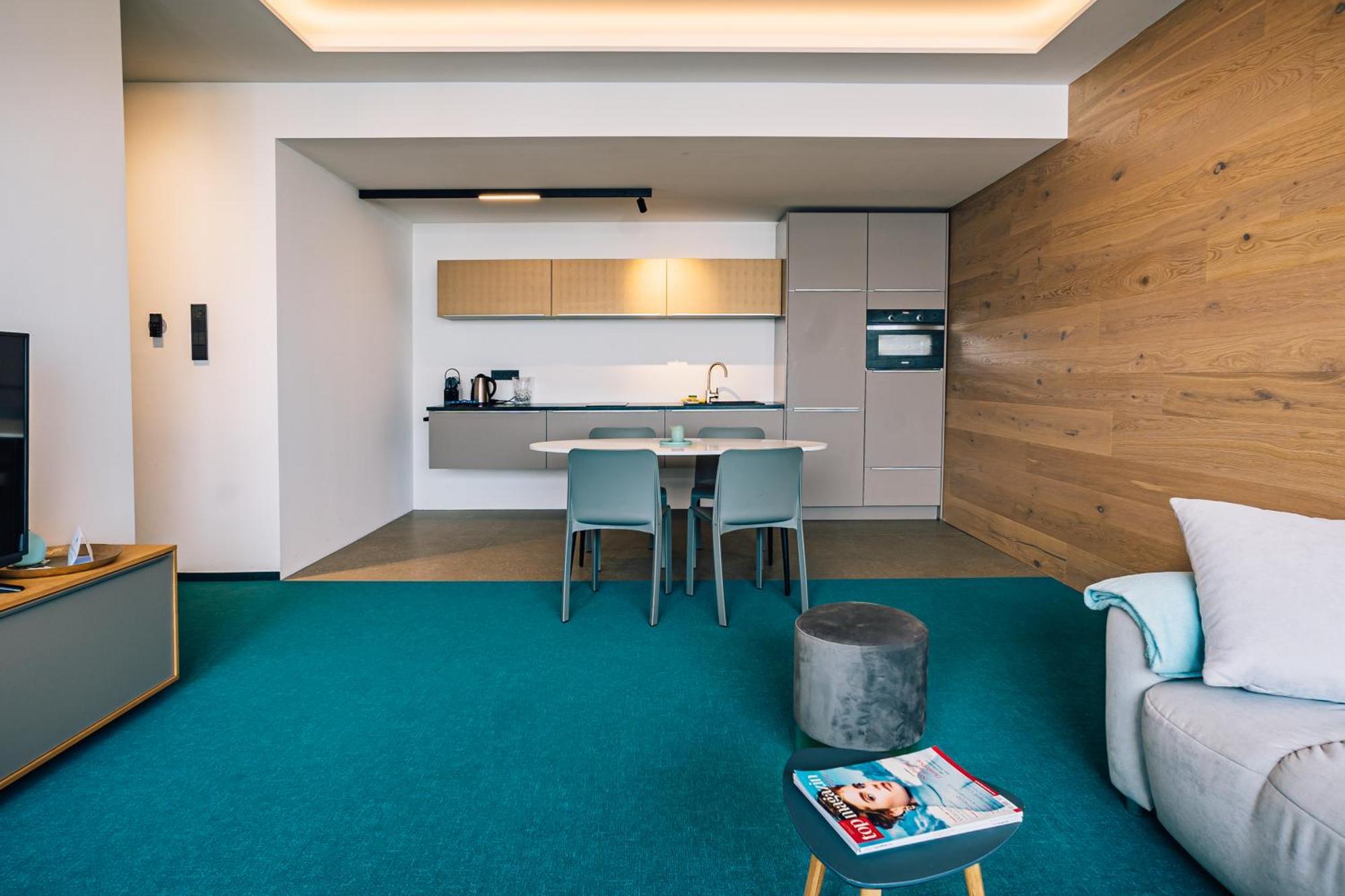 Lakeside Apartements *